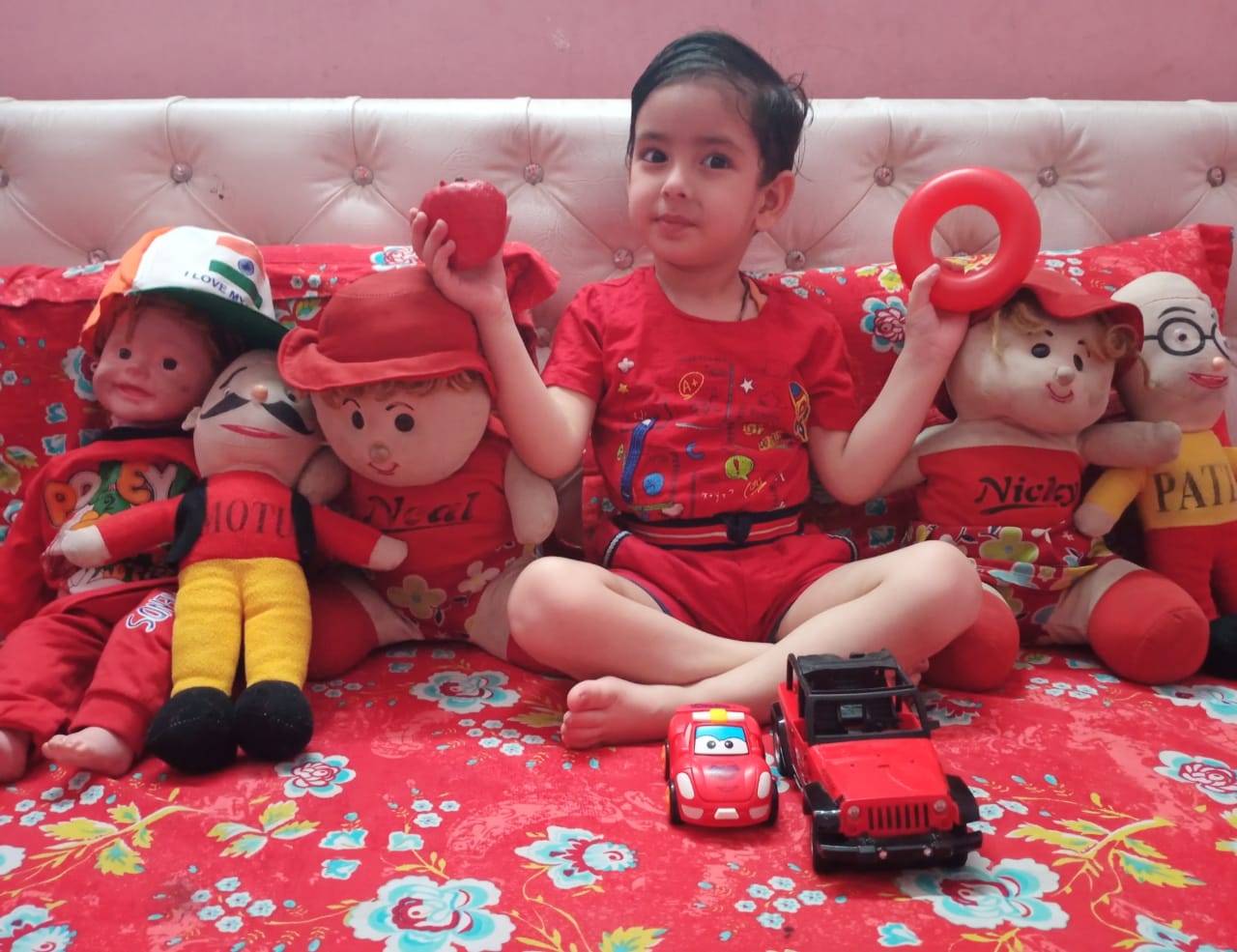 NURSERY || RED COLOUR DAY