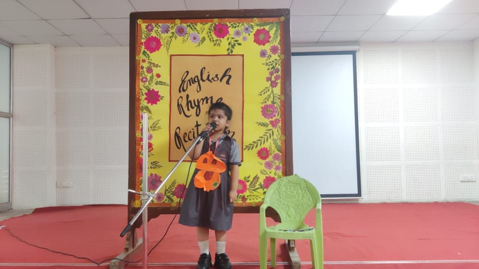 LKG II ENGLISH RHYME RECITATION COMPETITION